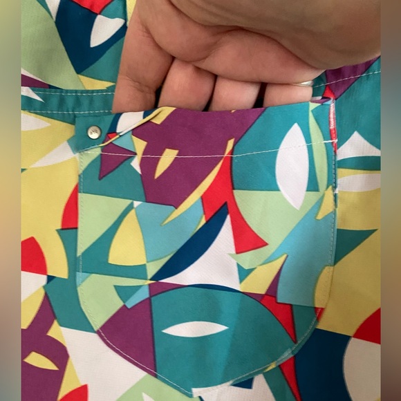 NVO Sport Golf Long Shorts. Multicolor Geometric Pattern Peddle Pusher. Size 8. - Picture 14 of 15